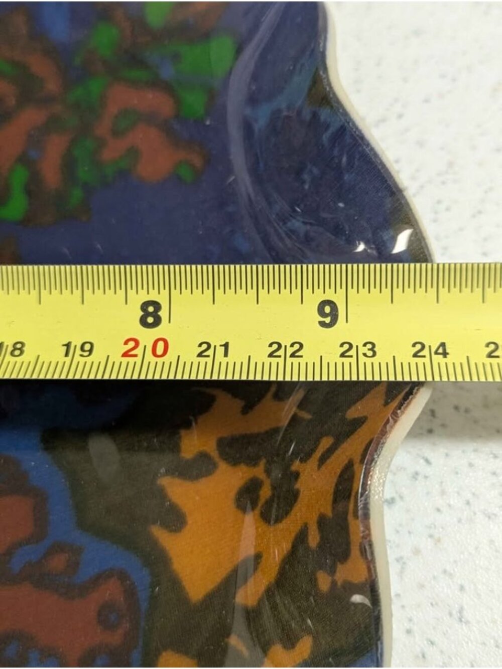 Hardy-Glenwood Products FAB Fabric-In-Polyester Decorative Plate - Picture 3 of 3